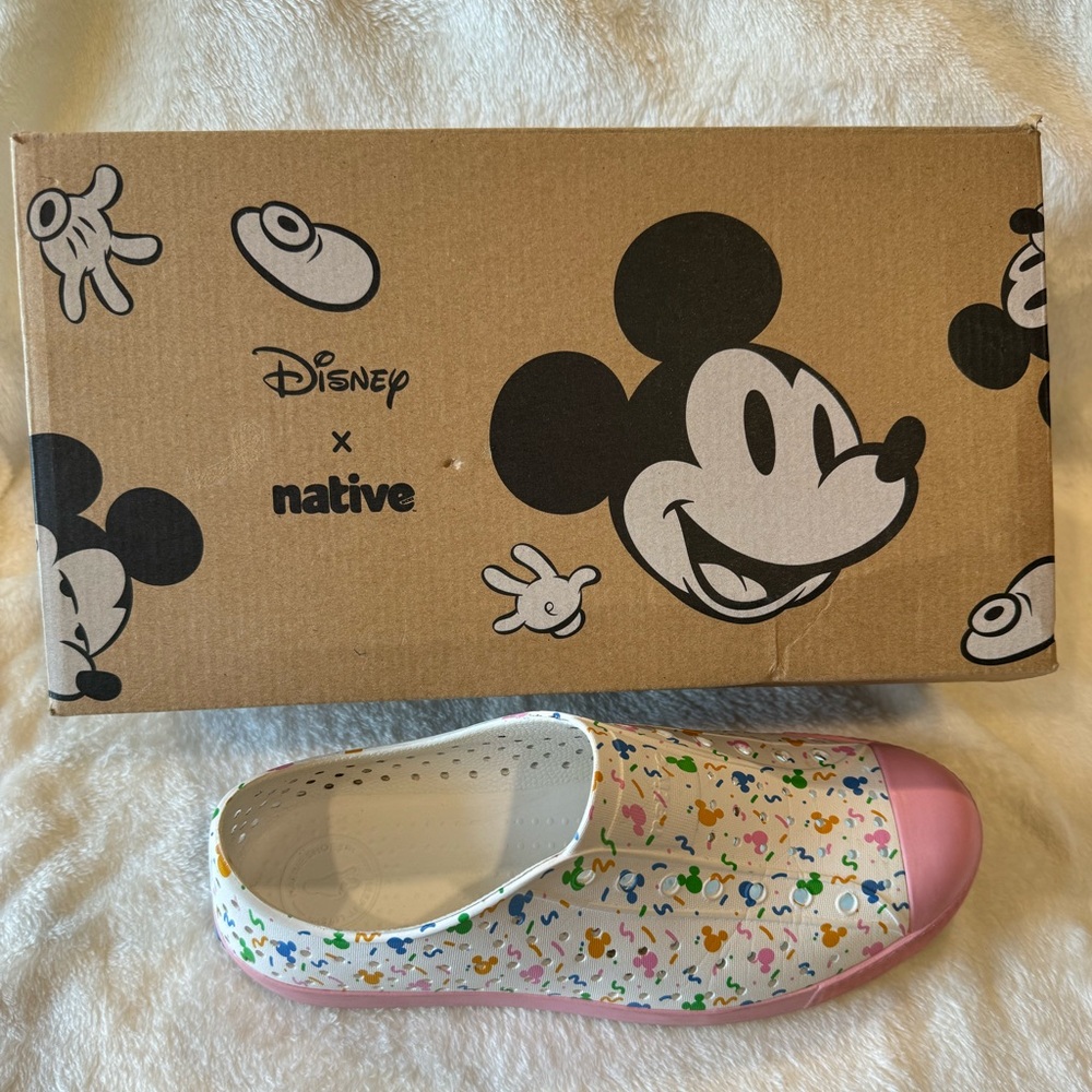 Native x Disney outdoor shoes for big kids